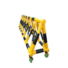 High Quality Roadblock Closing Barrier Customizable Mobile Traffic Barriers